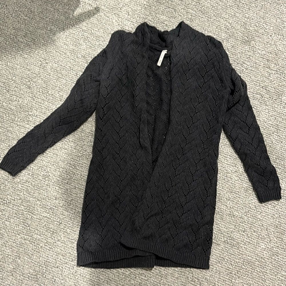 Leo & Nicole cardigan